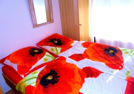Zum Wohlfuehlen Ferienwohnung Fuer Max 5 Erwachsene Und 1 Kind, Schwimmbad Vor Der Tuer, Tiere Erlaubt 지르크도르프 외부 사진